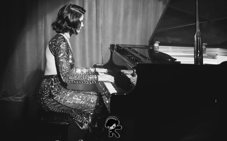 Anderson Rocio - Grand Scheme (Alternative Pop)