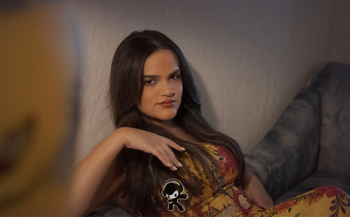 Cat Serrano - Sculpture (Pop)