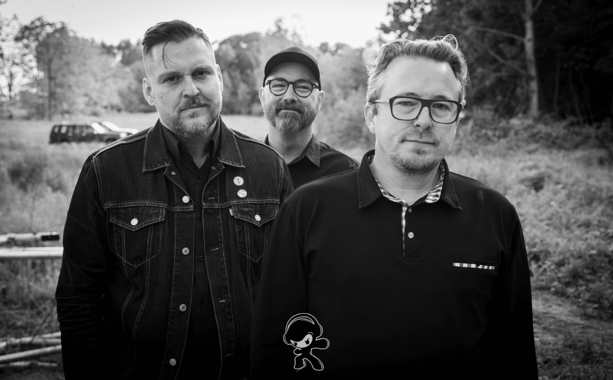 Chore - King (Alternative Rock)