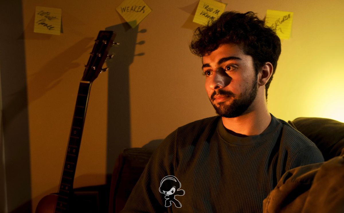 Daryan Tchoubineh - Weaker (Indie Folk)