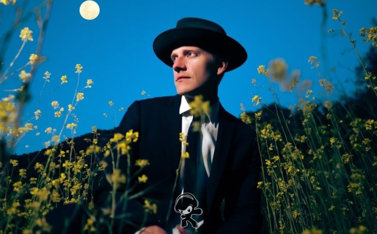 Jordan Parker - Dancing To The Moon (Indie Pop)