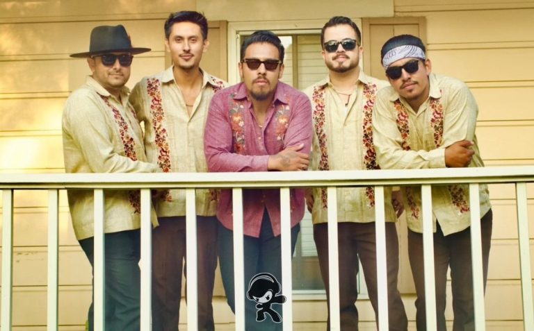 Los Xiqueños - El Tequiloco EP (2025)