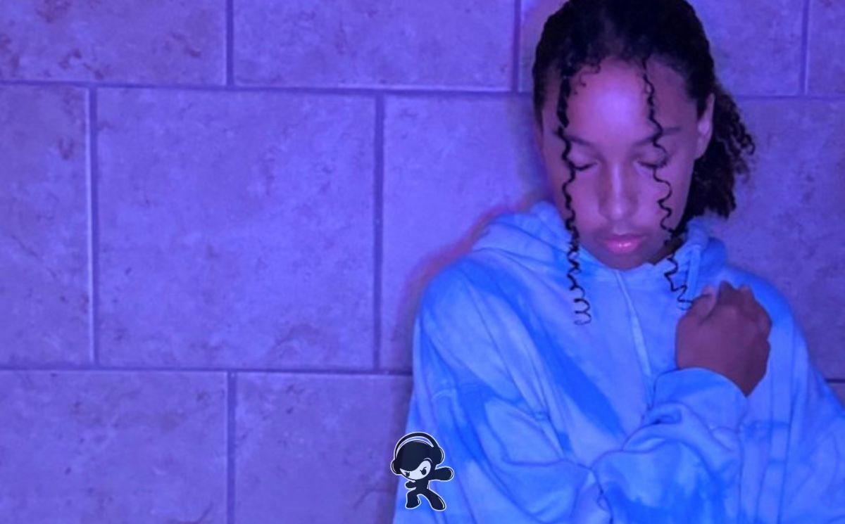 Marie Ella - Love Doesn't Echo (Indie R&B)