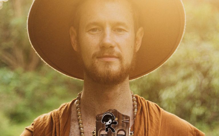 Noah Proudfoot - Born to Fly (Indie Pop)