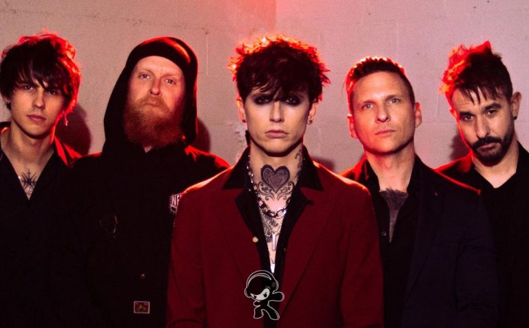 Silos x HIGHSOCIETY x The Haunt - GASLIGHT.exe (Dance Pop)