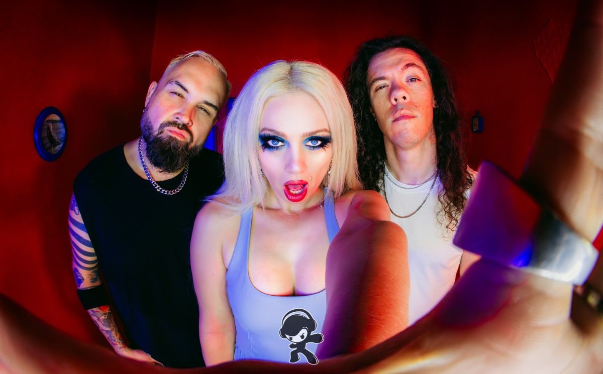 Sumo Cyco - Boring (Alternative Metal)