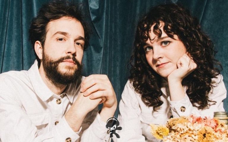 Swim Swim Naked - Cool (Dream Pop)