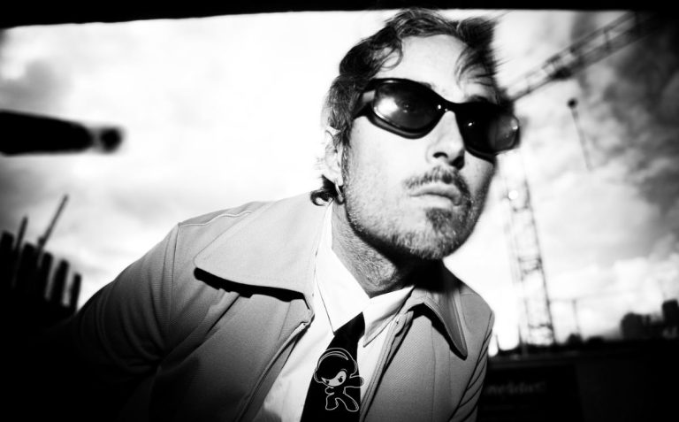 Echo Thrills - Illusion (Indietronica)