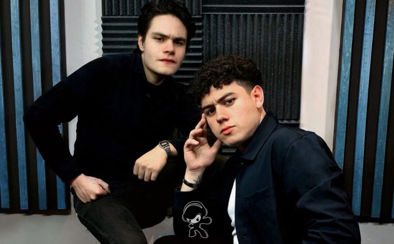 Old Ears - Galactic Punishment (Hard Rock)