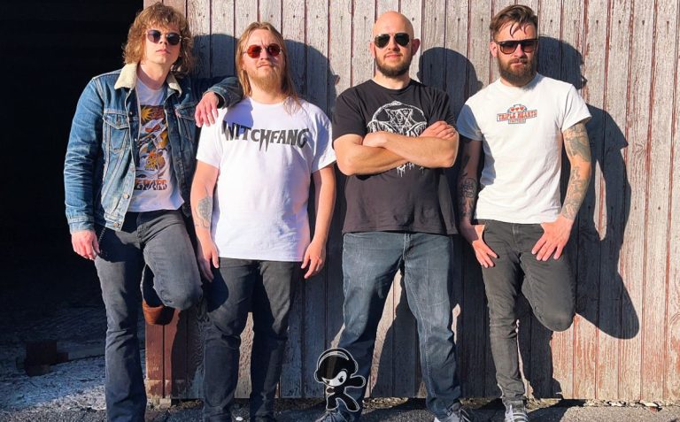 Witchfang - Night’s Embrace (Stoner Rock)