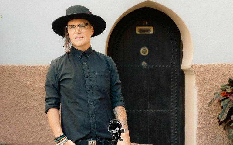 Alex Henry Foster - City on Fire (Progressive Rock)