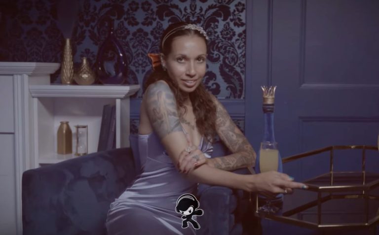 Aurelia de la Costa - Are Dreams Even Real? (Dark Pop)