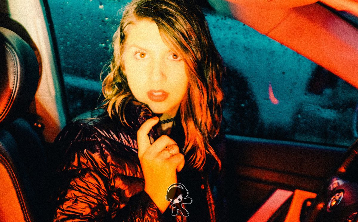 Jessica Mar - The Light (Electro Pop)