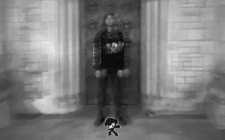 Xenon Thief - Gravelord's Prayer (Industrial)