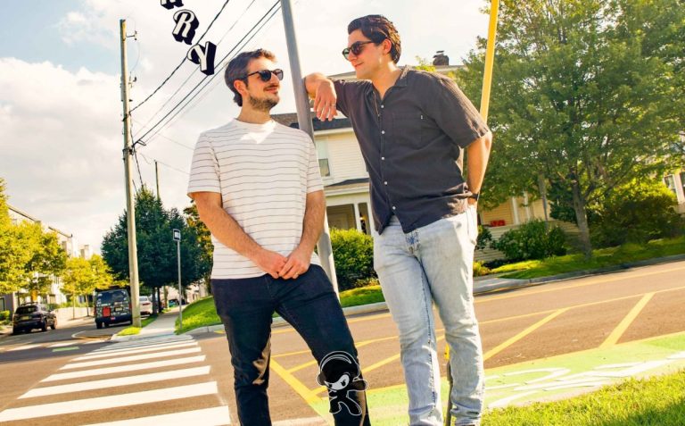 the dt’s - Sorry Not Sorry (Indie Rock)