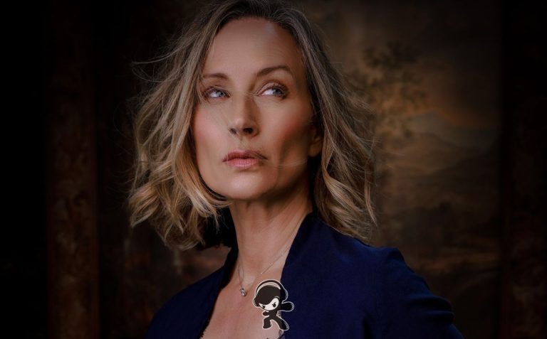 Astara Black - Deep Enough Below (Indie Rock)