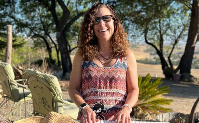 Dana Halle - Be Here (Indie Folk)