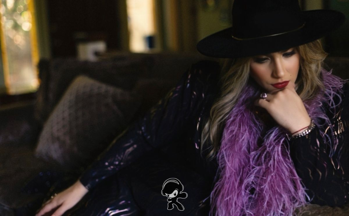 KiKi Holli - Wish (Indie Pop)