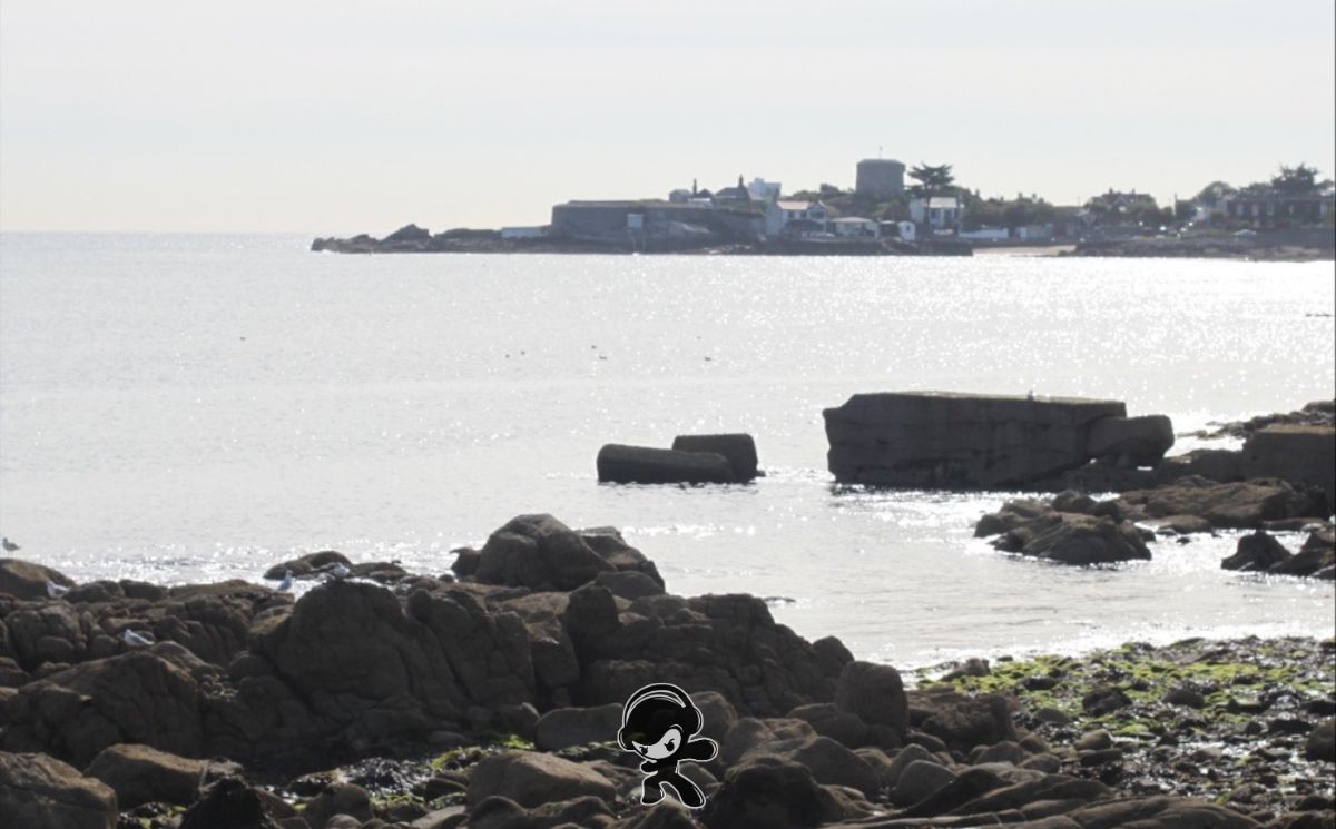 Phil Weinholtz - Hold on Tight (Pop Rock)