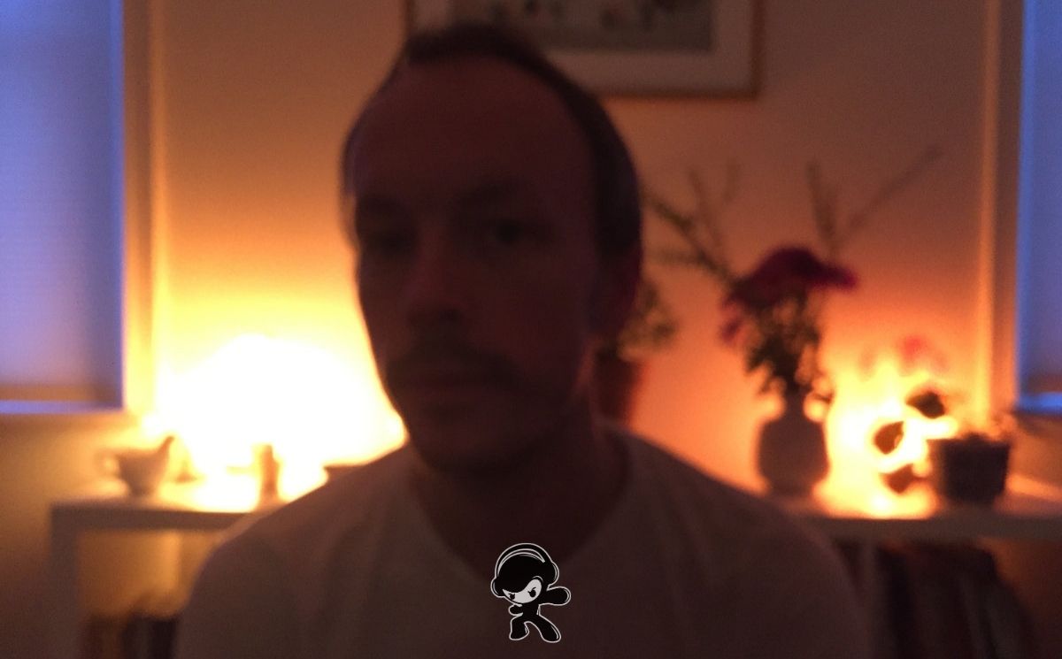 Dreamwire – World Behind The World (Indie Pop)