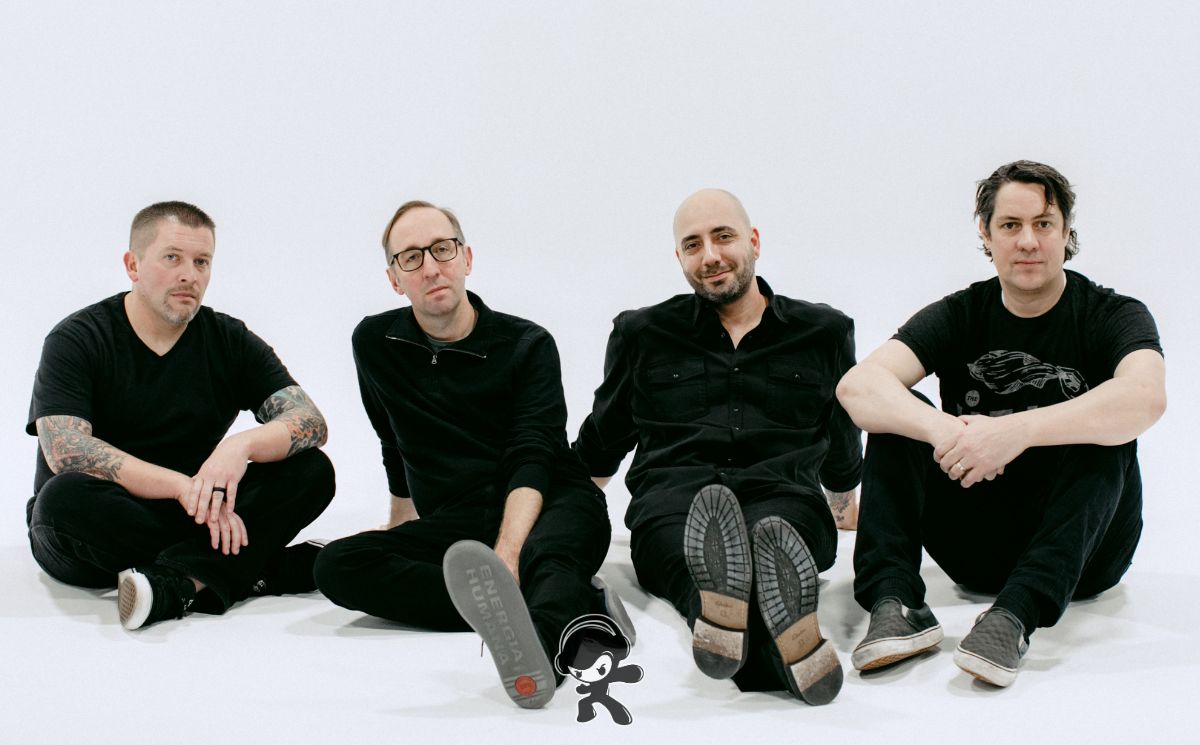 Fire in the Radio - Prairie (Post-Punk)