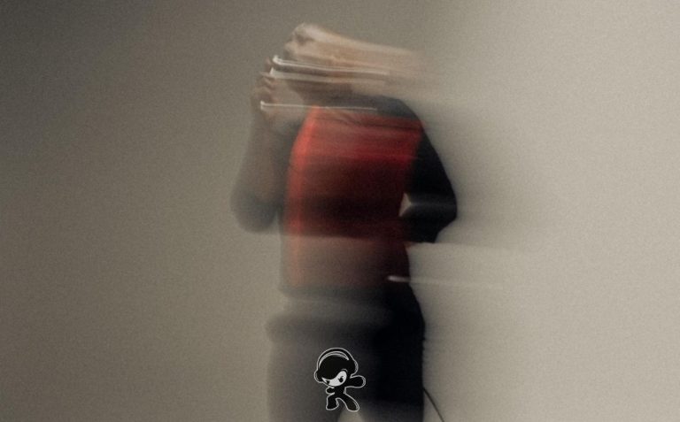 YONNAS - EXTINGUISHER (Alternative Pop)