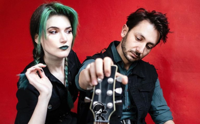 Eleven Green - Gimme Gimme (Electro Pop)