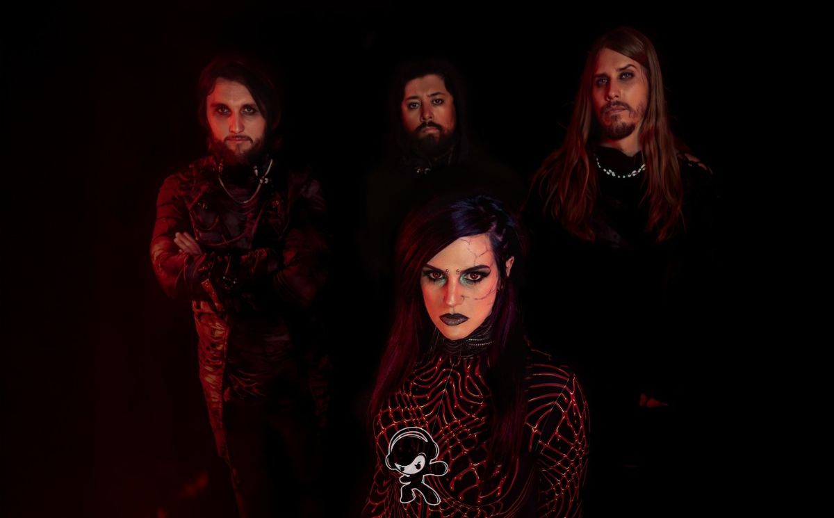 Lyric Noel - Shades of Black (Alternative Metal)