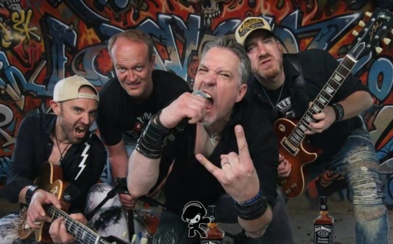 Boozing Bulls - Back Down (Hard Rock)