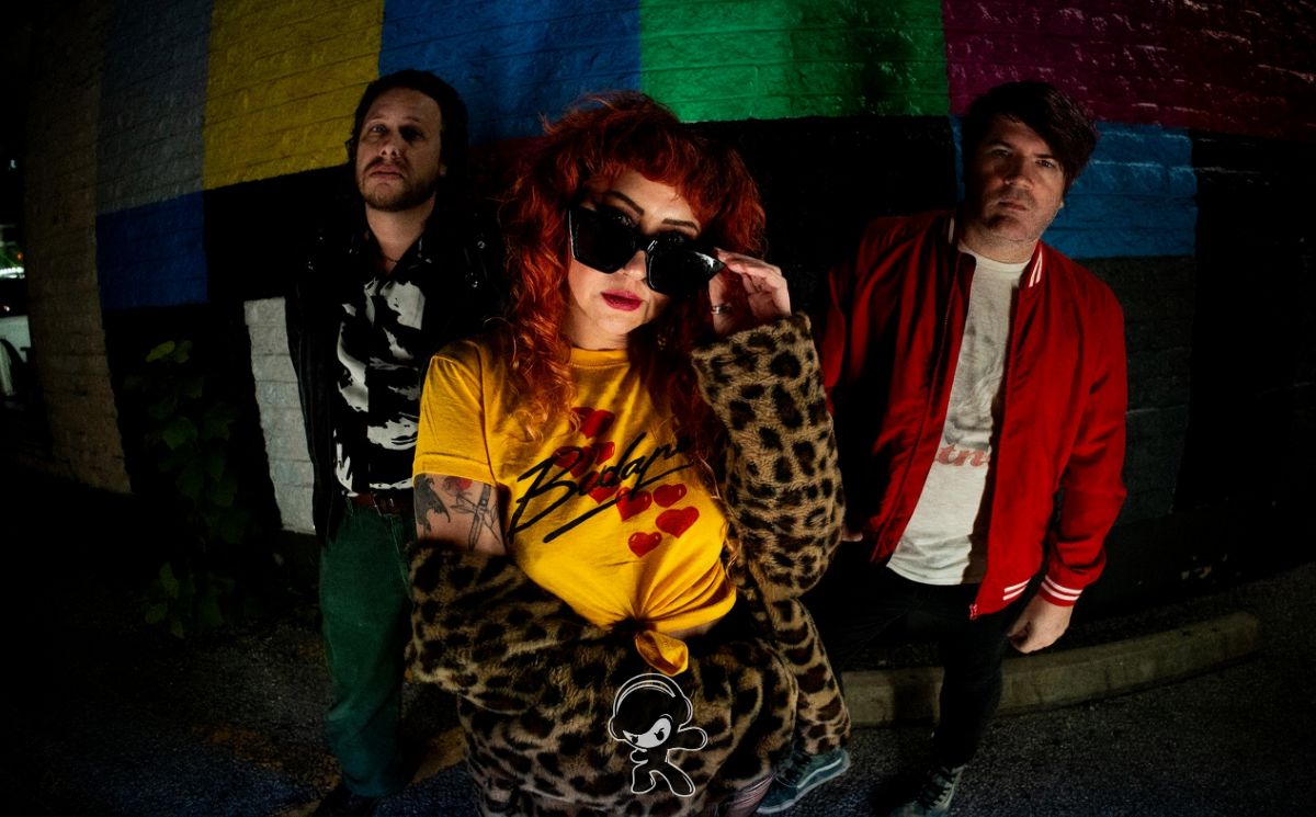 Glass Mansions - Sunsetting (Alternative Rock)