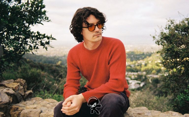 Maxton Hunter - Dhara Drone (Ambient)