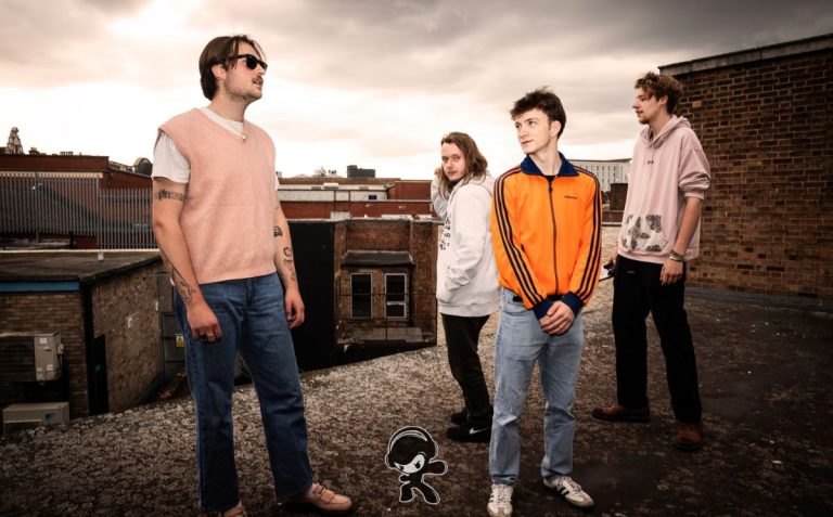 The Sovereigns - Her (Indie Pop)