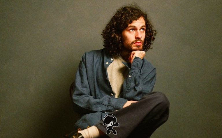 Thomas Umbaca - StreAM (Cinematic)