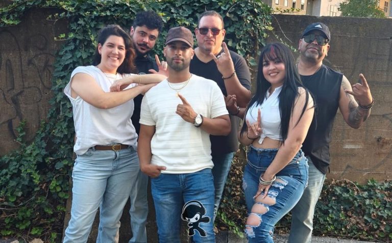 Vino Tinto - Libro De Amor (Rock)