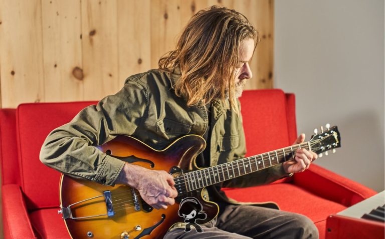 Art Schop - Go Away (Indie Folk)