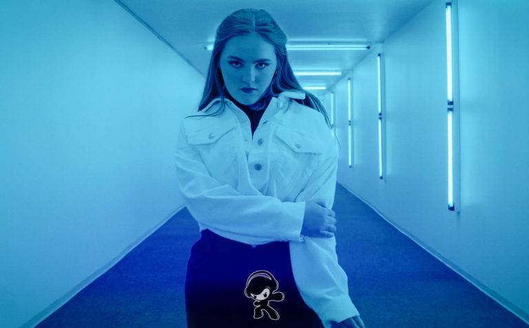 Hanna Andréa - Braveheart (Alternative Pop)