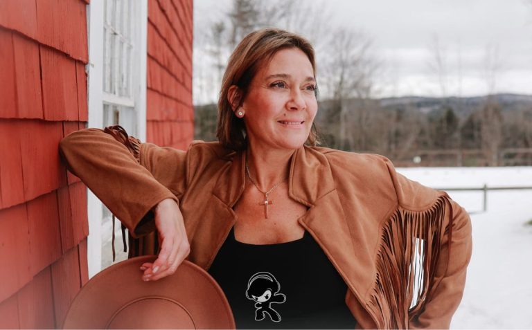 Jensen & Company - Holy Is Your Name (Pop)