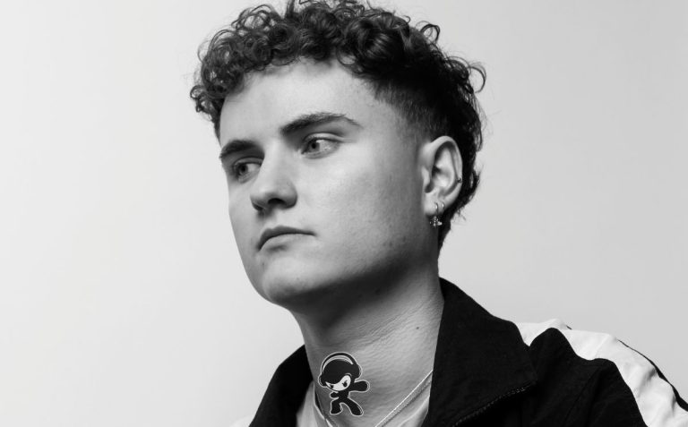 Joe Bray - Waiting (Indie Pop)