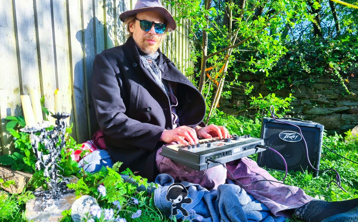 Lucian Lacewing - Land Of Enchantment (Downtempo)