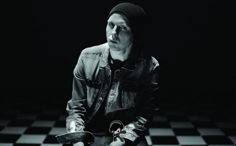 Manafest - Catch Me If You Can (Alternative Metal)