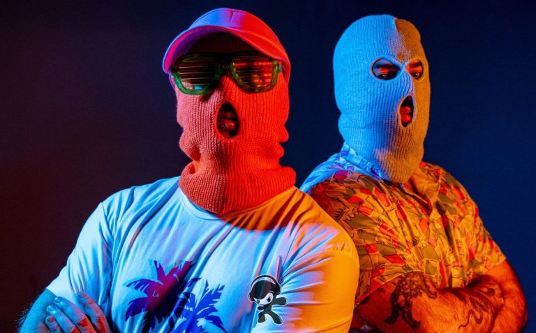 Neon Sines - Adeline (Synthpop)