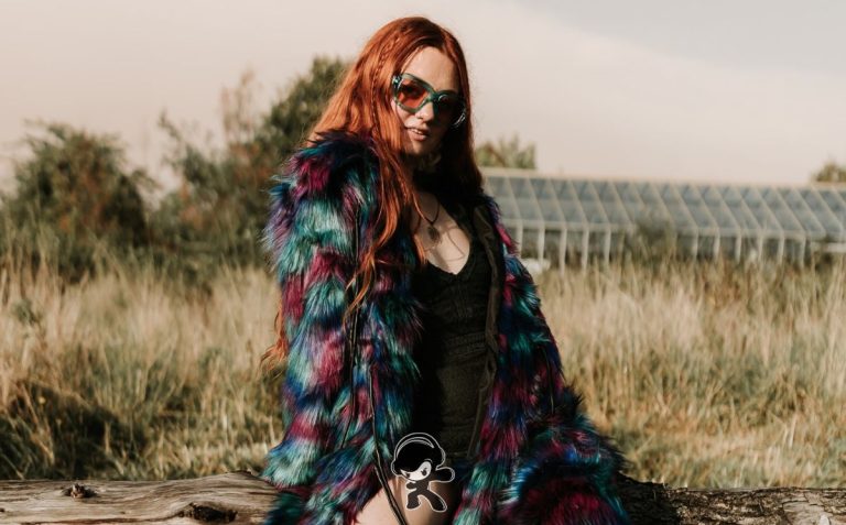 Nuala - This Is Called Living (Indie Pop)