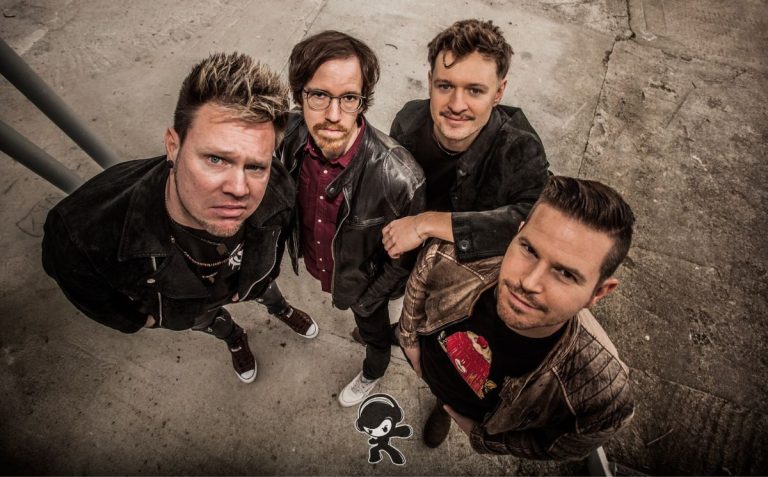 The Stereolines - Paper Airplane (Alternative Rock)