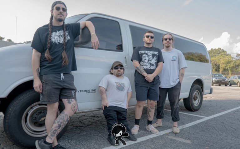 Yosemite in Black - Cold Shoulder (Hardcore Punk)