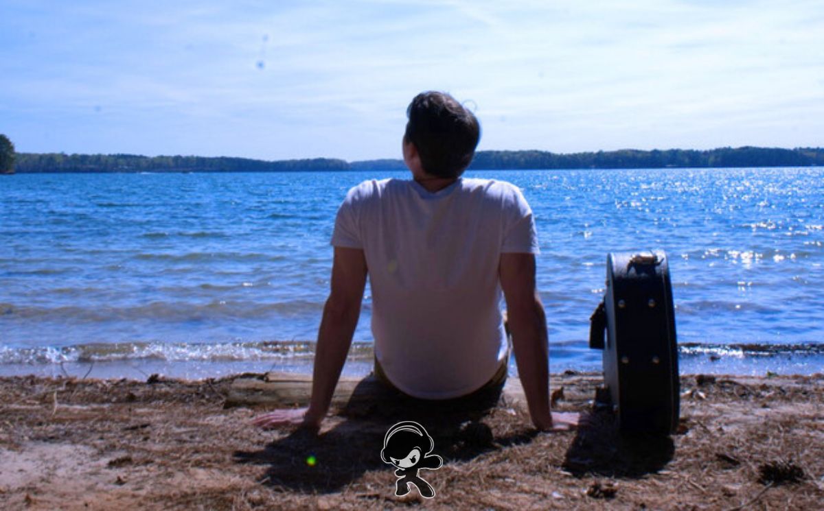 Paul Pelt - With the Tide (Indie Pop)